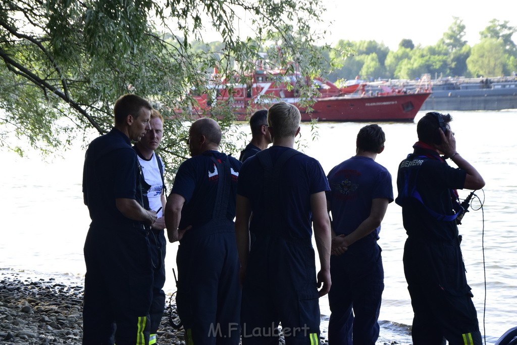 PRhein Koeln Rodenkirchen Uferstr P139.JPG - Miklos Laubert